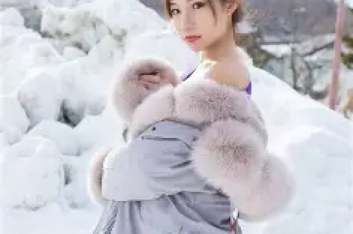 前空姐爆料明星坐飞机奇葩行为有高学历艺人脱袜后举动冲击眼球