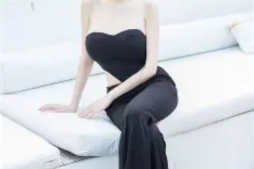 娱乐博主“吃瓜少女张小寒”微博账号被封禁背后真相引发热议！